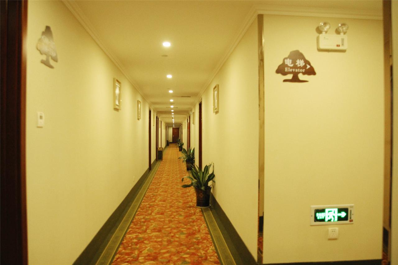 Greentree Inn Guizhou Guiyang Xiaoshizi Business Hotel Guiyang (Guizhou) Eksteriør billede